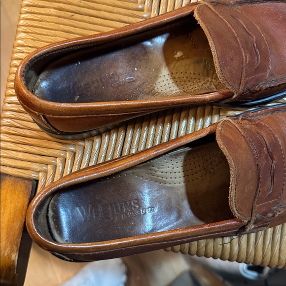 G H Bass & Co Weejun Tan Leather Women’s Loafers - Picture 6 of 10